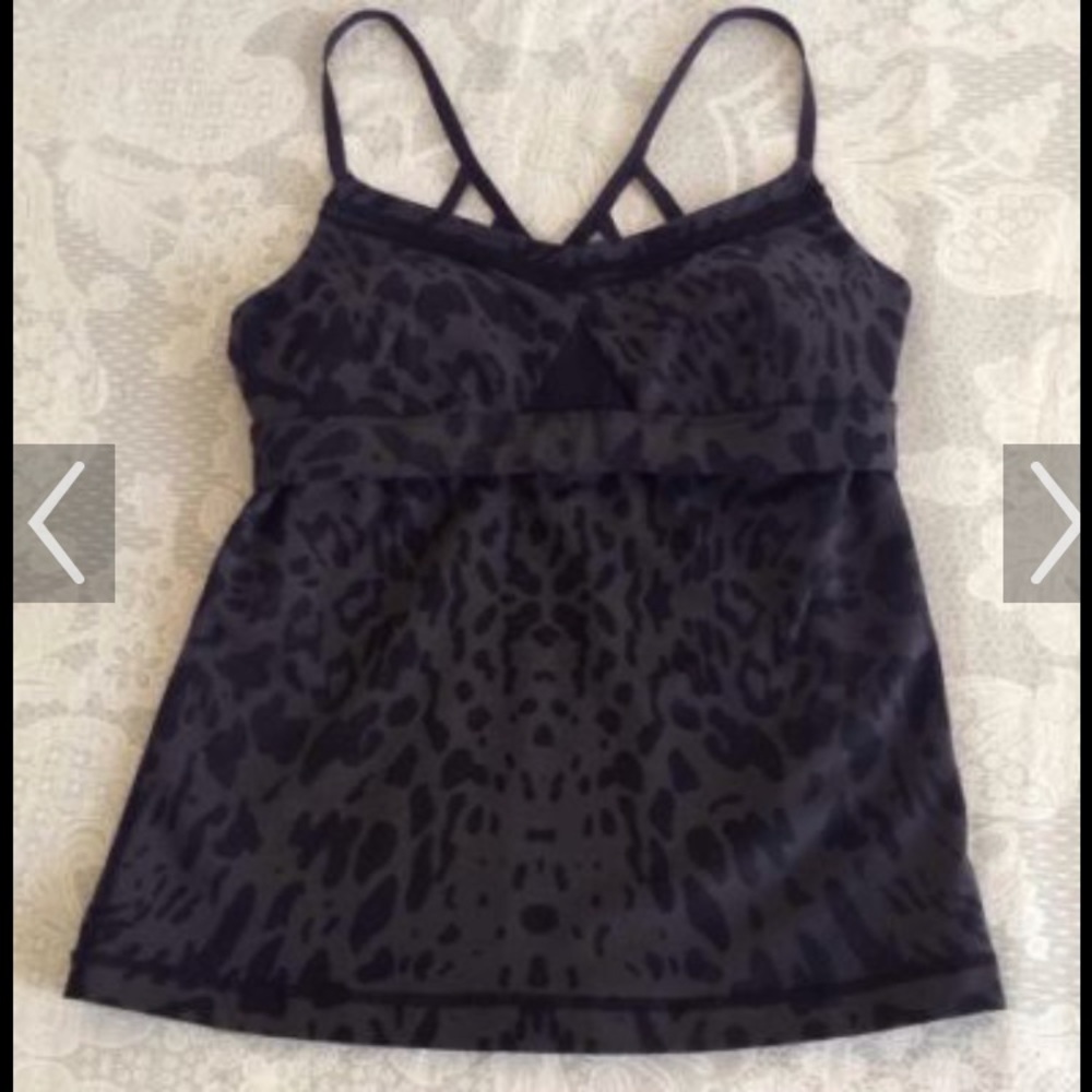 Lululemon tank